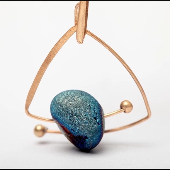 NWB Unique Gold and Blue Druzy Nugget Earrings - Picture 2 of 12